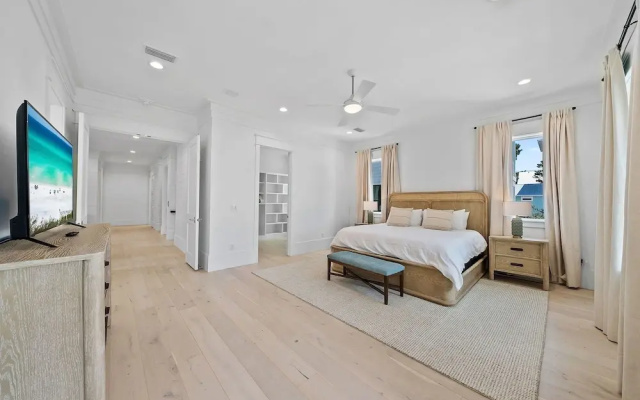 Magnolia Tides 6 Bedroom Home
