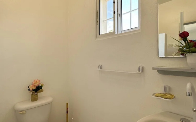 Secure 4-pers Apartment Close to the Beach