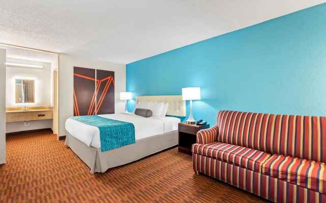 Howard Johnson by Wyndham Albany