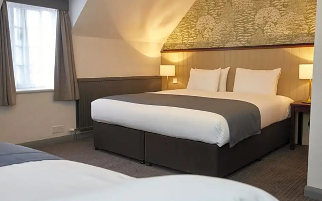 The Ravensworth Arms Hotel