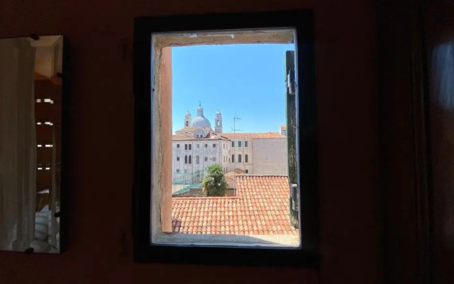 CA' ROMANTICA - BIG APPARTMENT at ACCADEMIA
