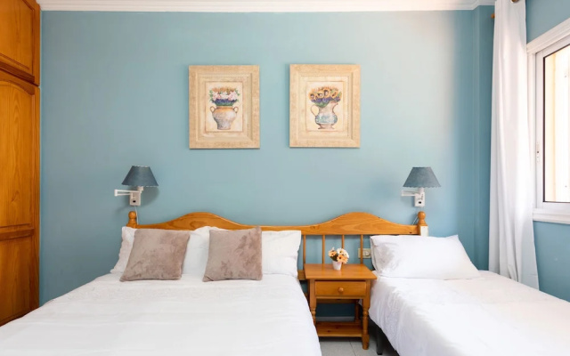 HomeLike Beach and Pool Caletillas Terrace Apartment & Wifi