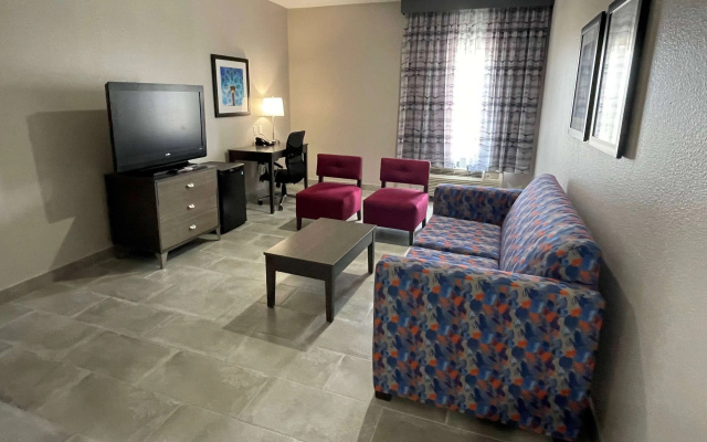 La Quinta Inn and Suites by Wyndham Schertz-San Antonio-Selma