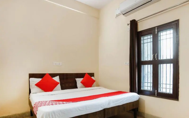 OYO Flagship 71229 Krishna Residency