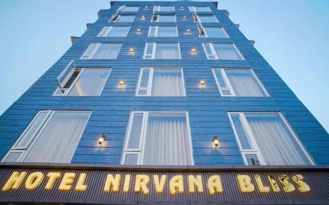 Hotel Nirvana Bliss Behind Parmarth Niketan