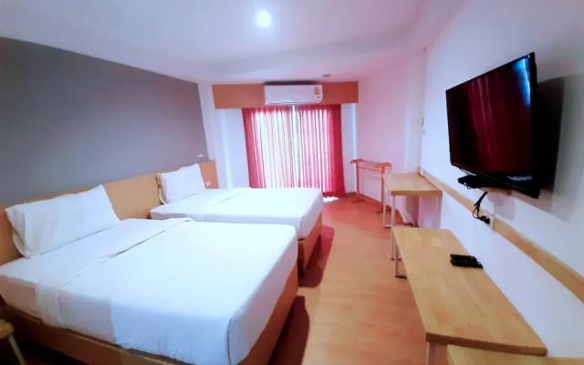 Ingnaam Hotel