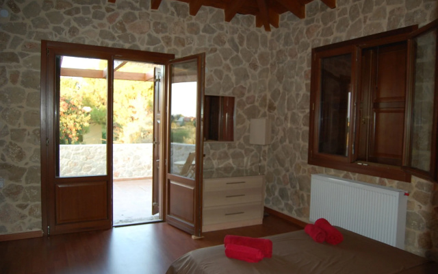 Pyrgos Luxury Country Home