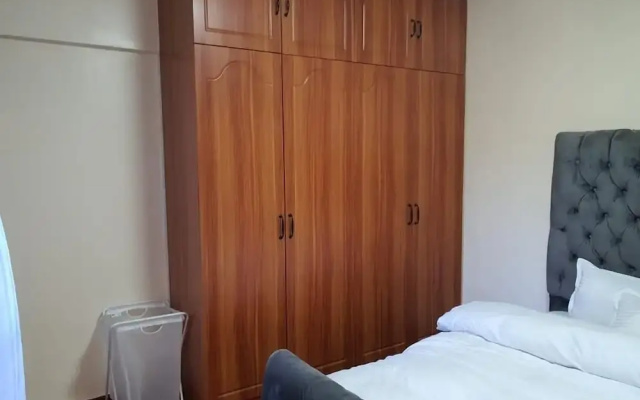 Lux Suites Kileleshwa Business Apartments