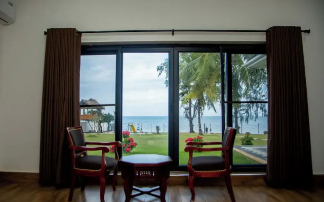 Mwambani Beach Villas