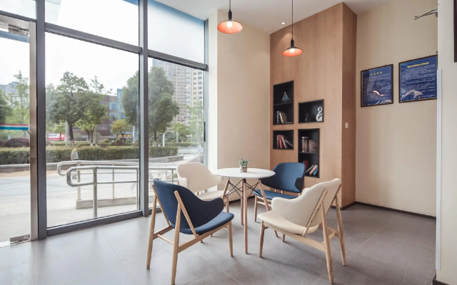 Hanting Hotel Nanjing Daishandong Laiao Nancheng
