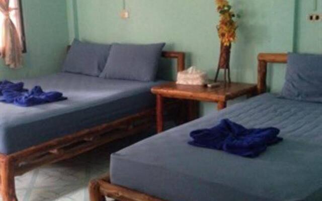 Отель Kallapangha Bungalow Koh Tao комната для гостей