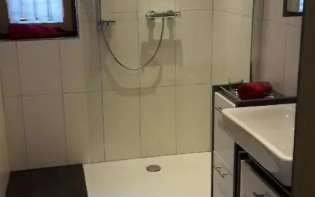 Haus Carmen, Familienfreundliche 4 Edelweiss Ferienwohnung mit TOP Einrichtung