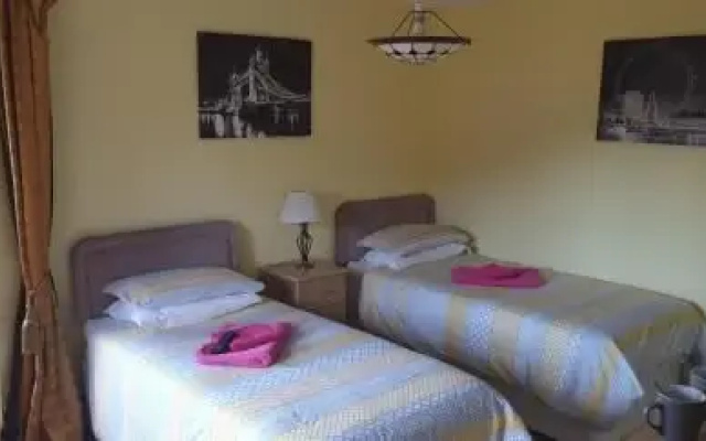 Seafield Arms Hotel