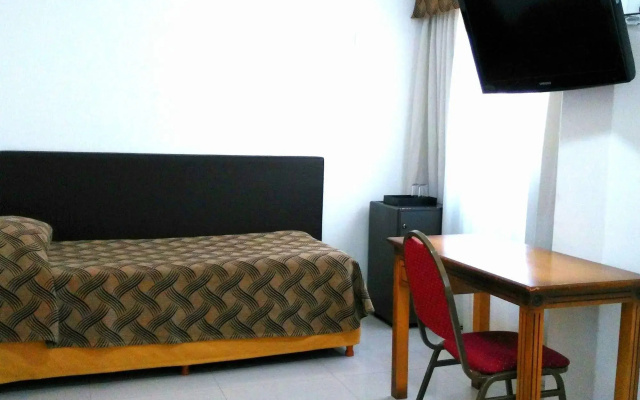 Tritone Hotel