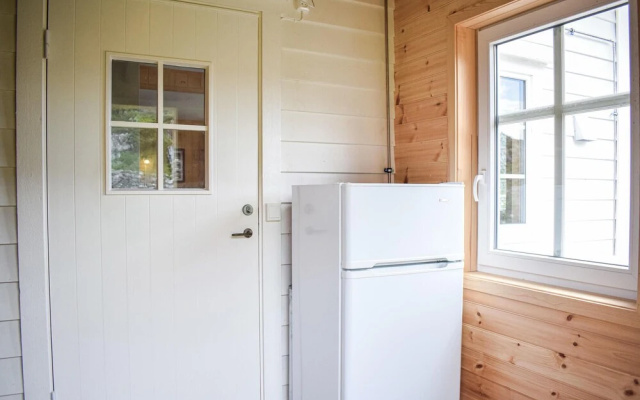 Beautiful Home in Stolmen With 2 Bedrooms