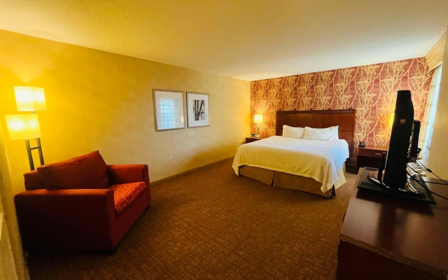 Sonesta Essential Junction City