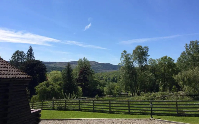 Leny Estate
