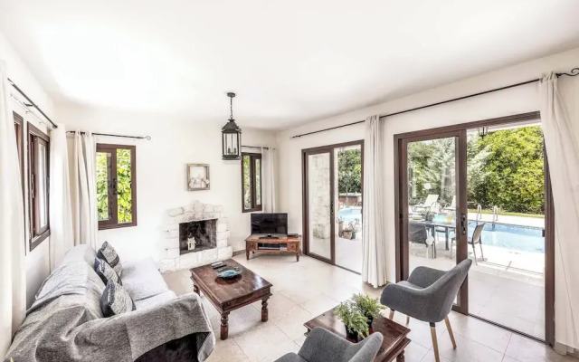 Villa Ay Kyriaki