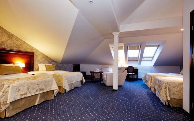 Hotel Splendor