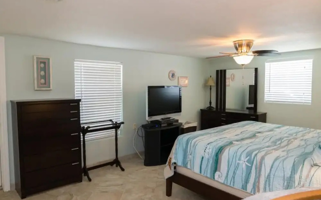 Alamanda Villas