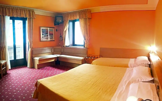 Hotel Alle Alpi