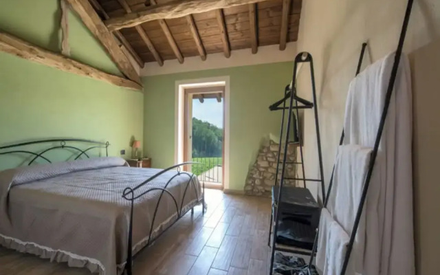 Room-charming Alessandria Retreat With Q