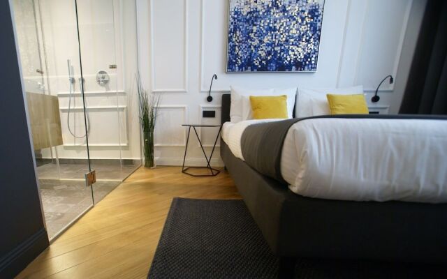 Fingerprint Tree Apartment