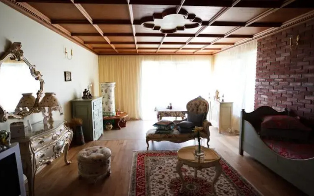 Vila Catalina