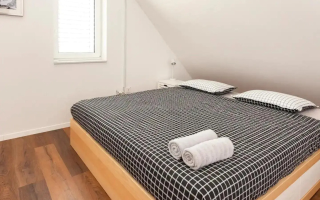 Hillhouse Novo mesto
