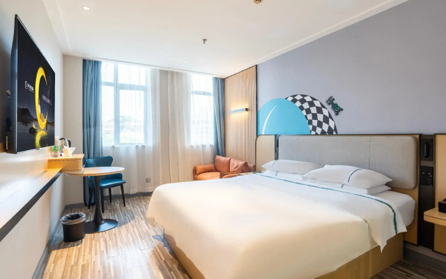 City Comfort Inn Jingmen Zhongxiang Chengtian Huafu