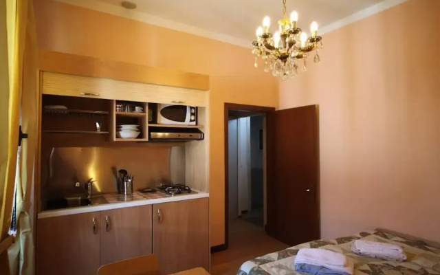 Room in Apartment - Studio Flat 15 Min From Milancenter