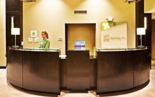 Holiday Inn & Suites Stillwater - University West