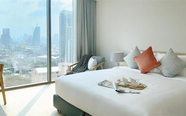 Oakwood Suites Bangkok