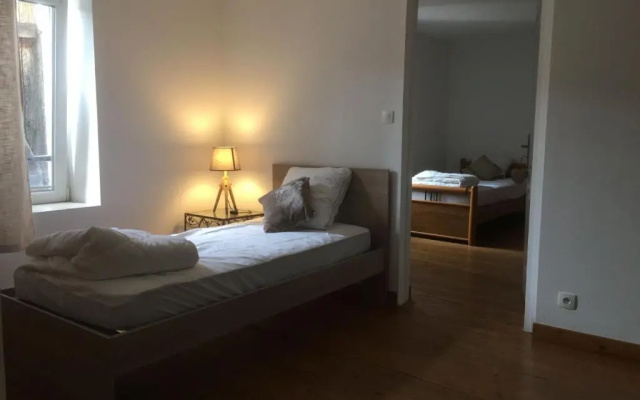 Maison Calme Avec 3 Chambres, Proche Centre-Ville Luneville & Gare, Acces Facile a Nancy - Fr-1-584-106