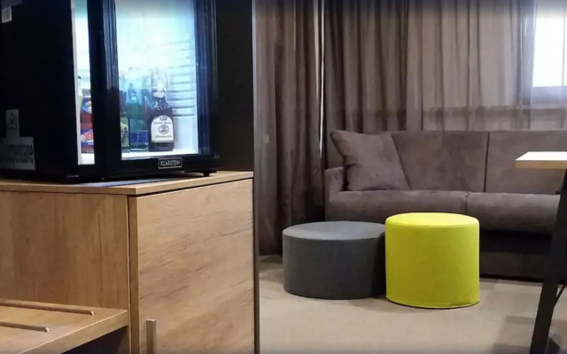 ARRIVEL Hotel Kirchheim - bisher: Novitel
