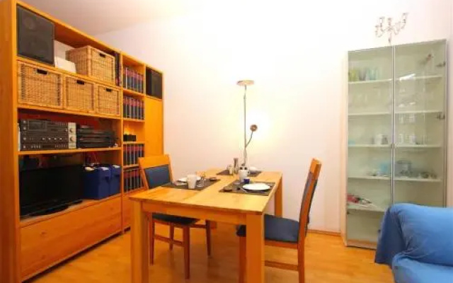 5907 Private Room