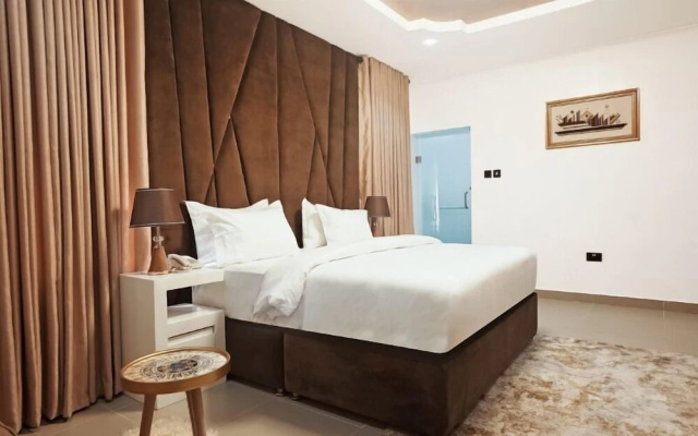 3H Villas Hotel & Luxury Apartment