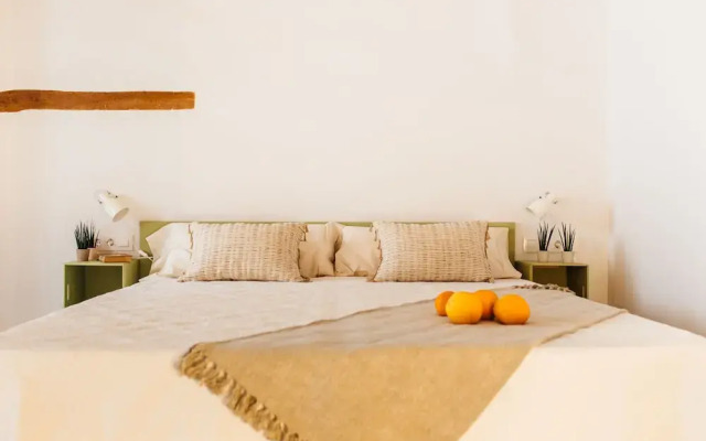 OttoH Charm Stay