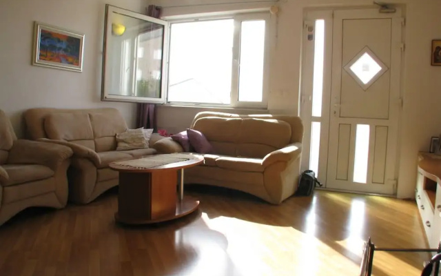 Apartment Lucija