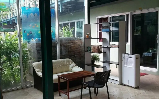 Na Ha Thai Green Home