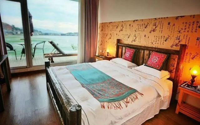 Dali Shuanglang Luna Seaview Hotel