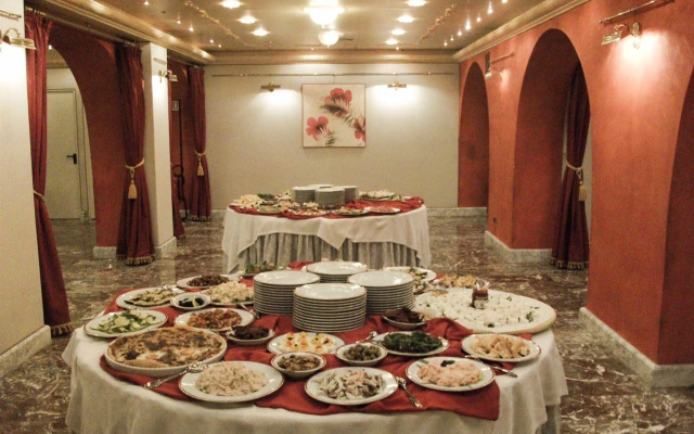 Plaza Hotel