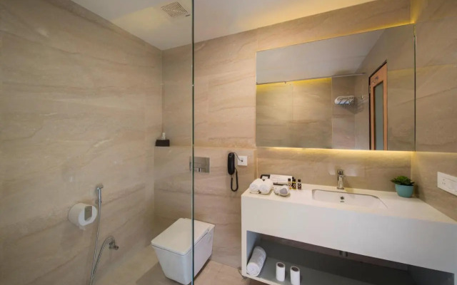 10 Park Street Hotel & Banquets