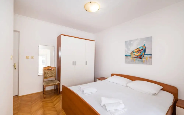 Studio Apartments Near Center 2