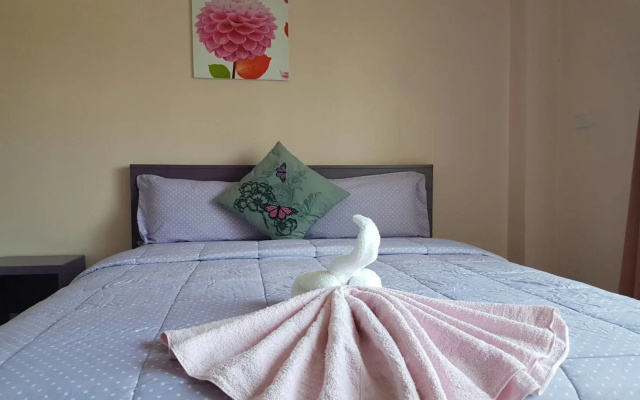 V-House Hotel
