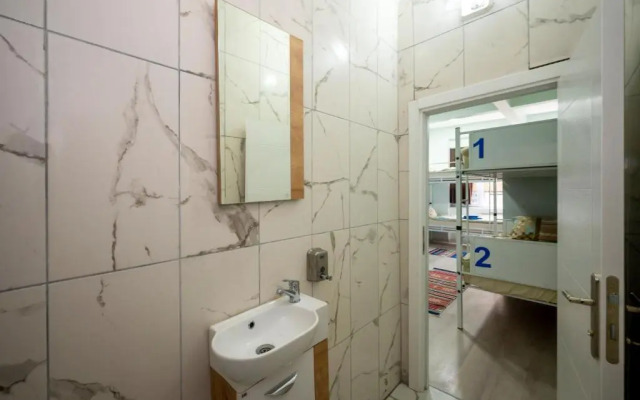Xalila Hostel & Cafe Ladies Room
