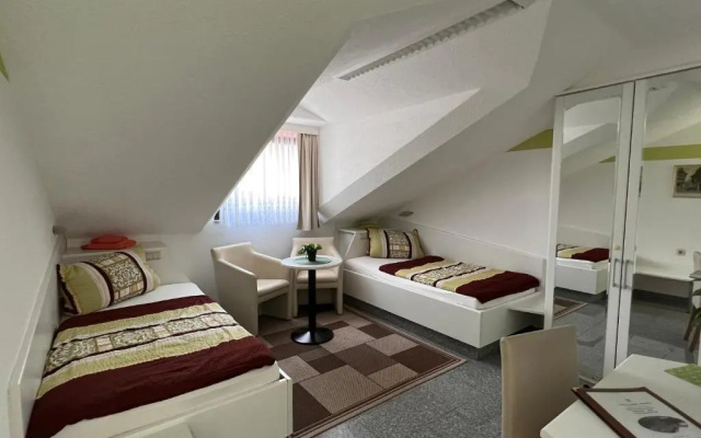 Pension Am Burchardikloster