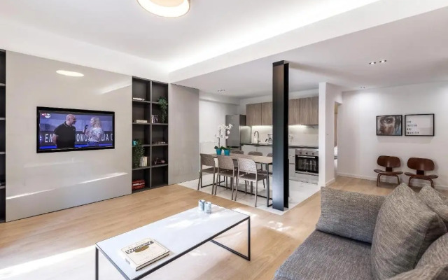 Stylish Formionos Apartment