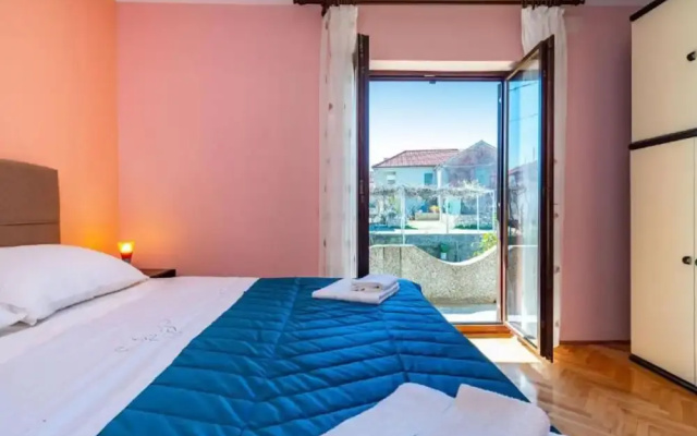 Apartment Serda