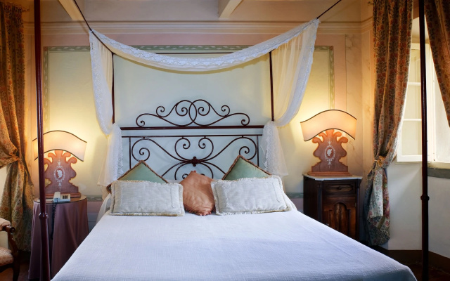 Il Falconiere